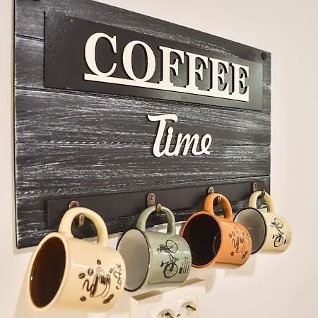 Your Cozy Hideaway In Lägenhet *