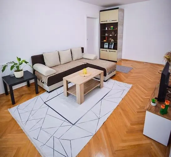 Apartment Your Cozy Hideaway In *