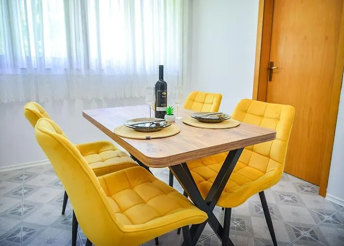 Apartment Your Cozy Hideaway In Skopje