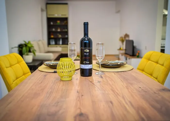 דירה Your Cozy Hideaway In