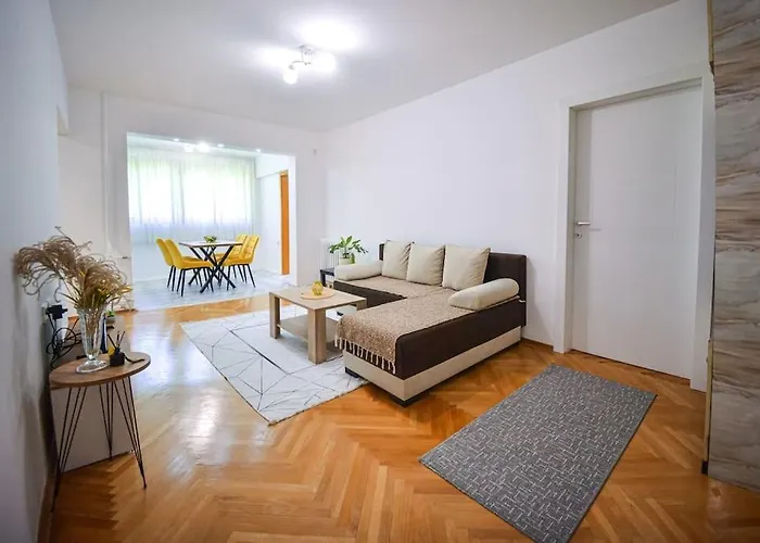 דירה Your Cozy Hideaway In *